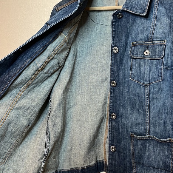 Liz Claiborne denim jacket - Picture 2 of 5